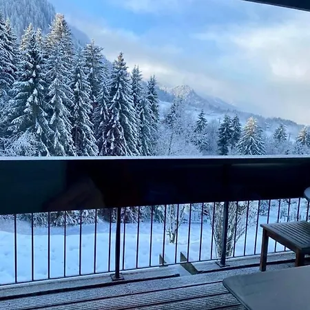 Beautiful 50m With A Superb View Of Megeve