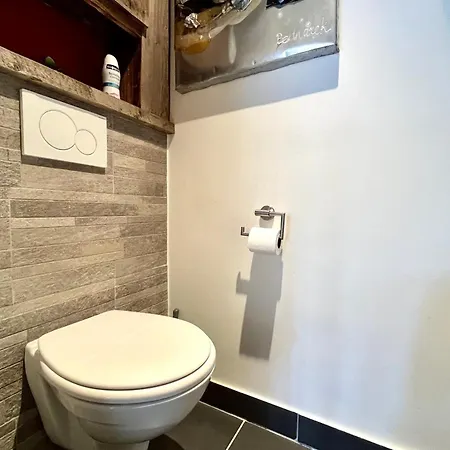 Beautiful 50m With A Superb View Of Apartment Megeve