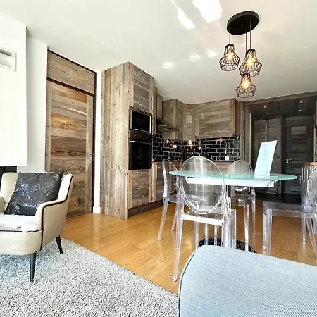 Beautiful 50m With A Superb View Of Apartment
